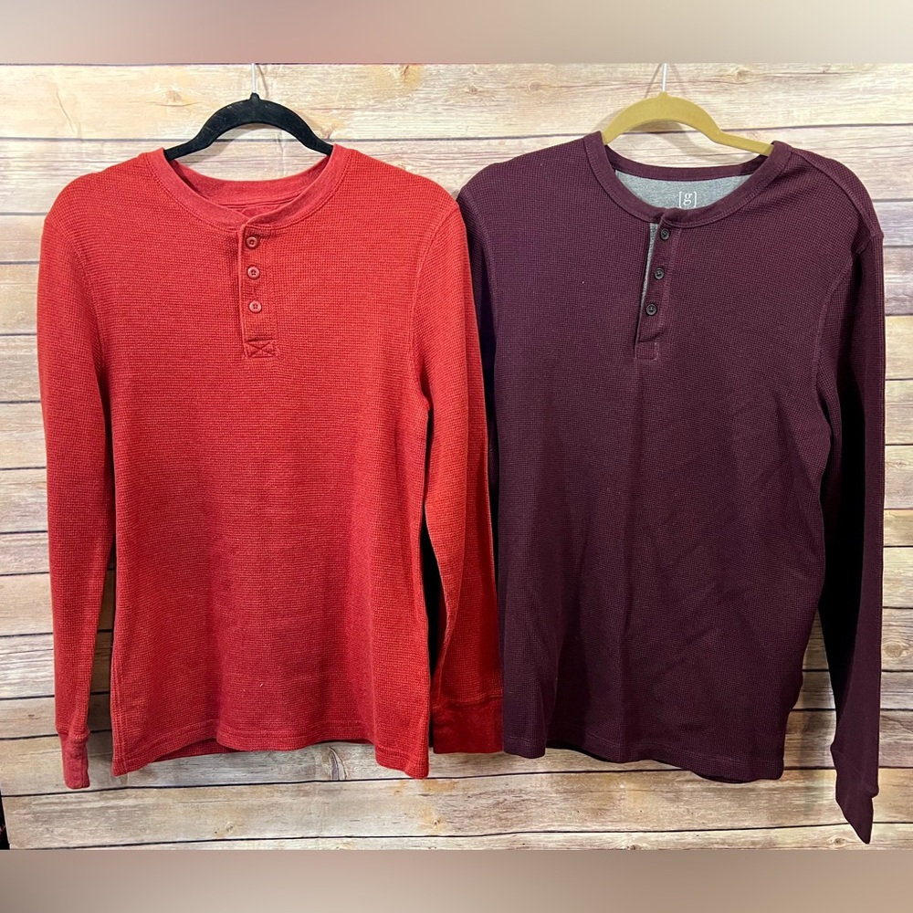 Lot of 2❗️Thermal Henley Shirts- Size M- Red & Burgundy